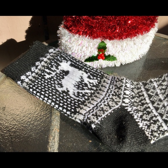 Super Soft Winter Socks - Picture 10 of 14